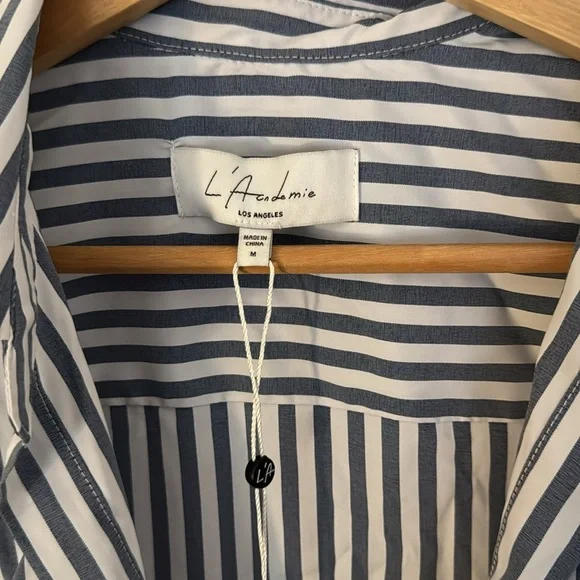 COPY - Blue and white striped dress with belly cut out. Playful and chic.NWT 💙🤍 - Picture 6 of 7